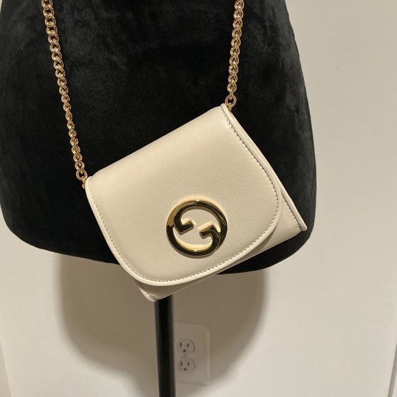 Gucci Blondie GG Wallet On Chain Crossbody Bag - Ivory - Picture 2 of 14